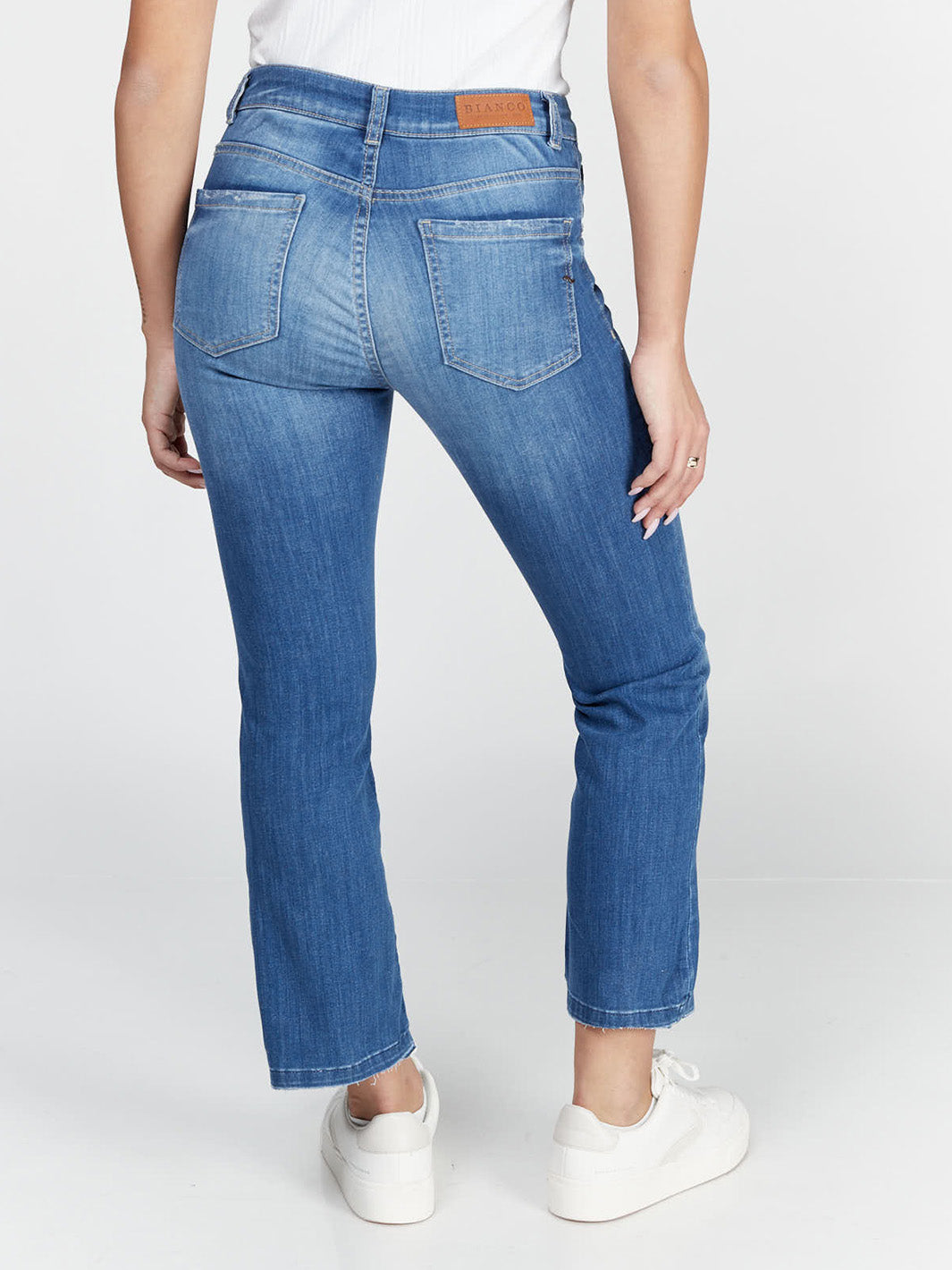 Camila Vintage Cropped Jean