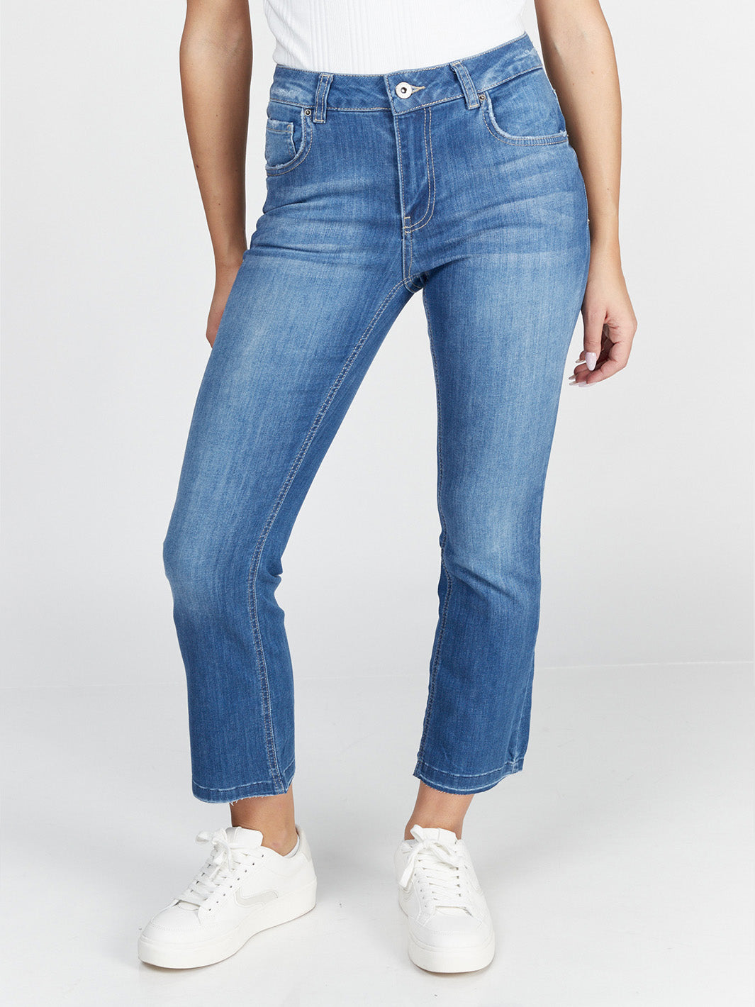 Camila Vintage Cropped Jean