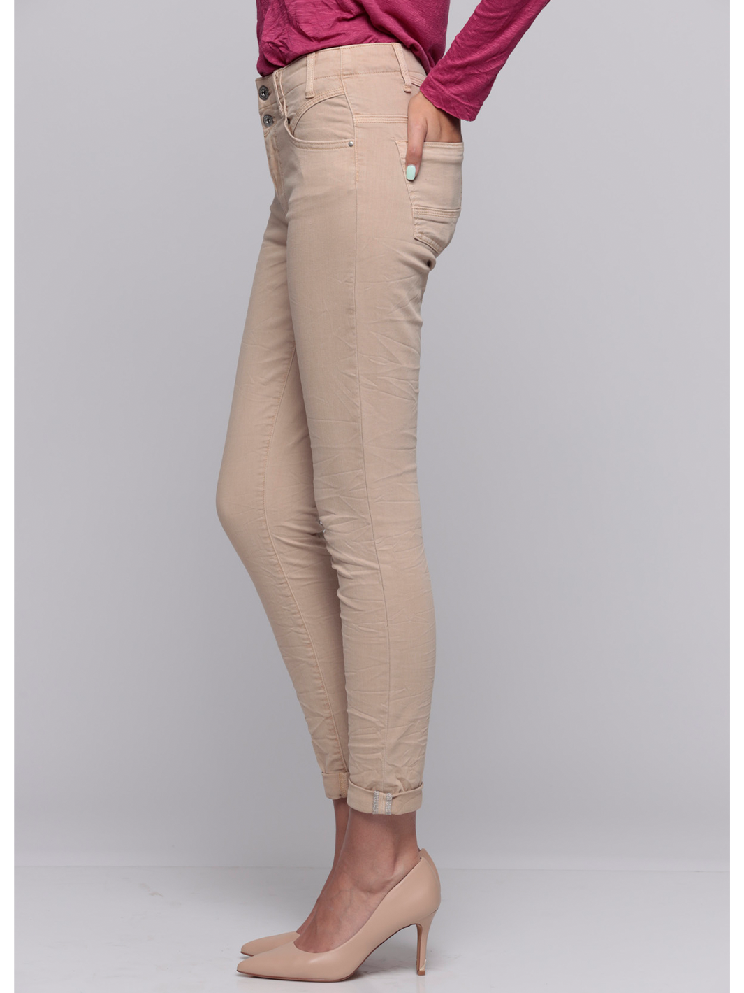 Alexis Irish Cream Boyfriend Pant — half body side profile | Bianco Jeans