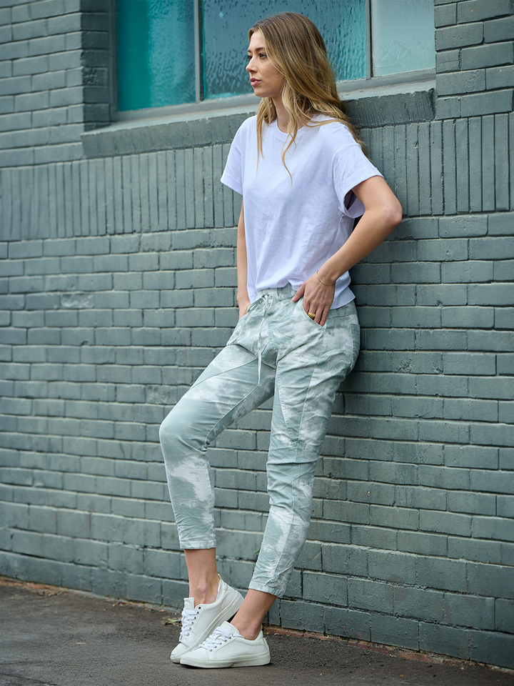 Bella Olive Jogger Pant