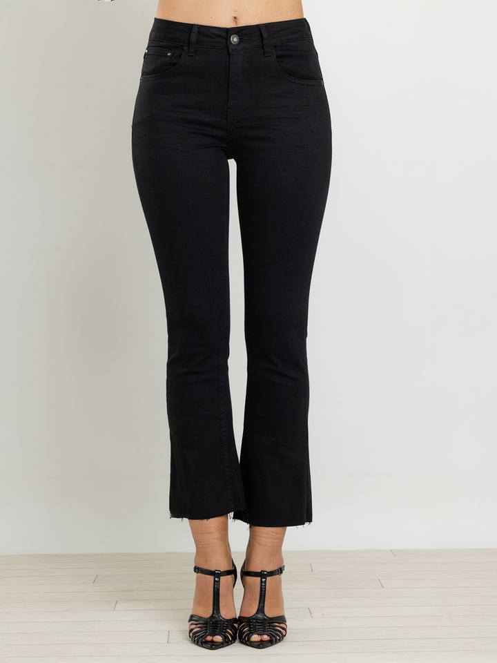 Camila Black Cropped Straight Jean