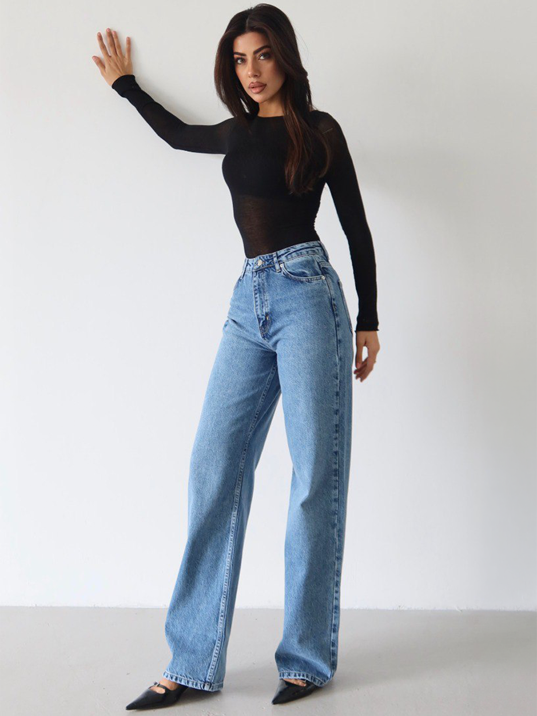 ELIA WIDE LEG BLUE JEAN