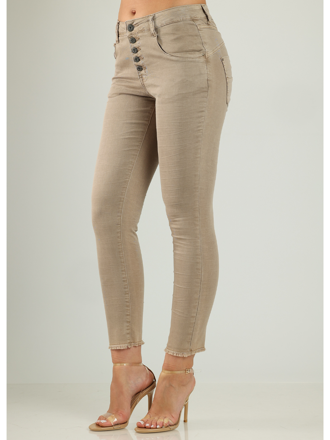 Lory Coffee Boyfriend Pant — side view in motion, soft stretch cotton boyfriend fit | Bianco Jeans
