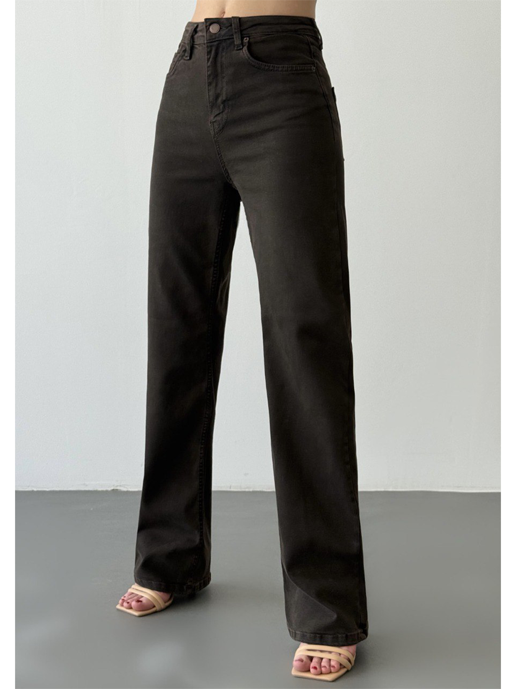Nita Espresso Straight Jean - Half Body Side View Styled | Bianco Jeans
