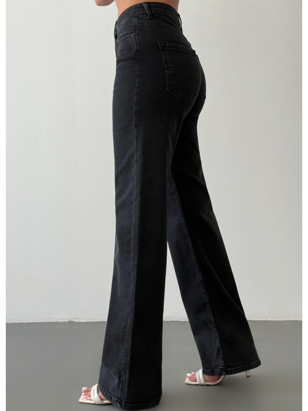 Nita Charcoal Gray Straight Jean - Half Body Side Profile with Movement | Bianco Jeans
