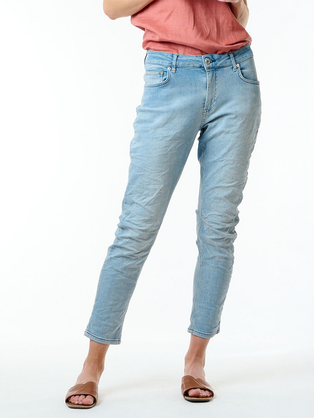Sunshine Boyfriend Jean - Half Body Front Facing | Bianco Jeans