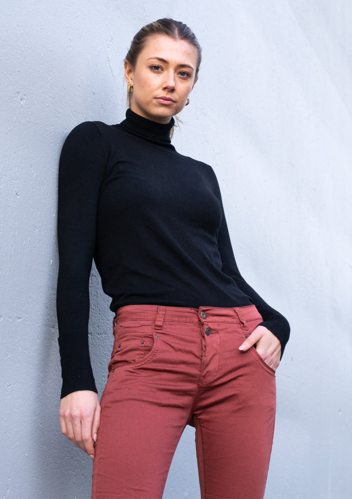 Blake Cherry Mahogany Slim Boyfriend Pant